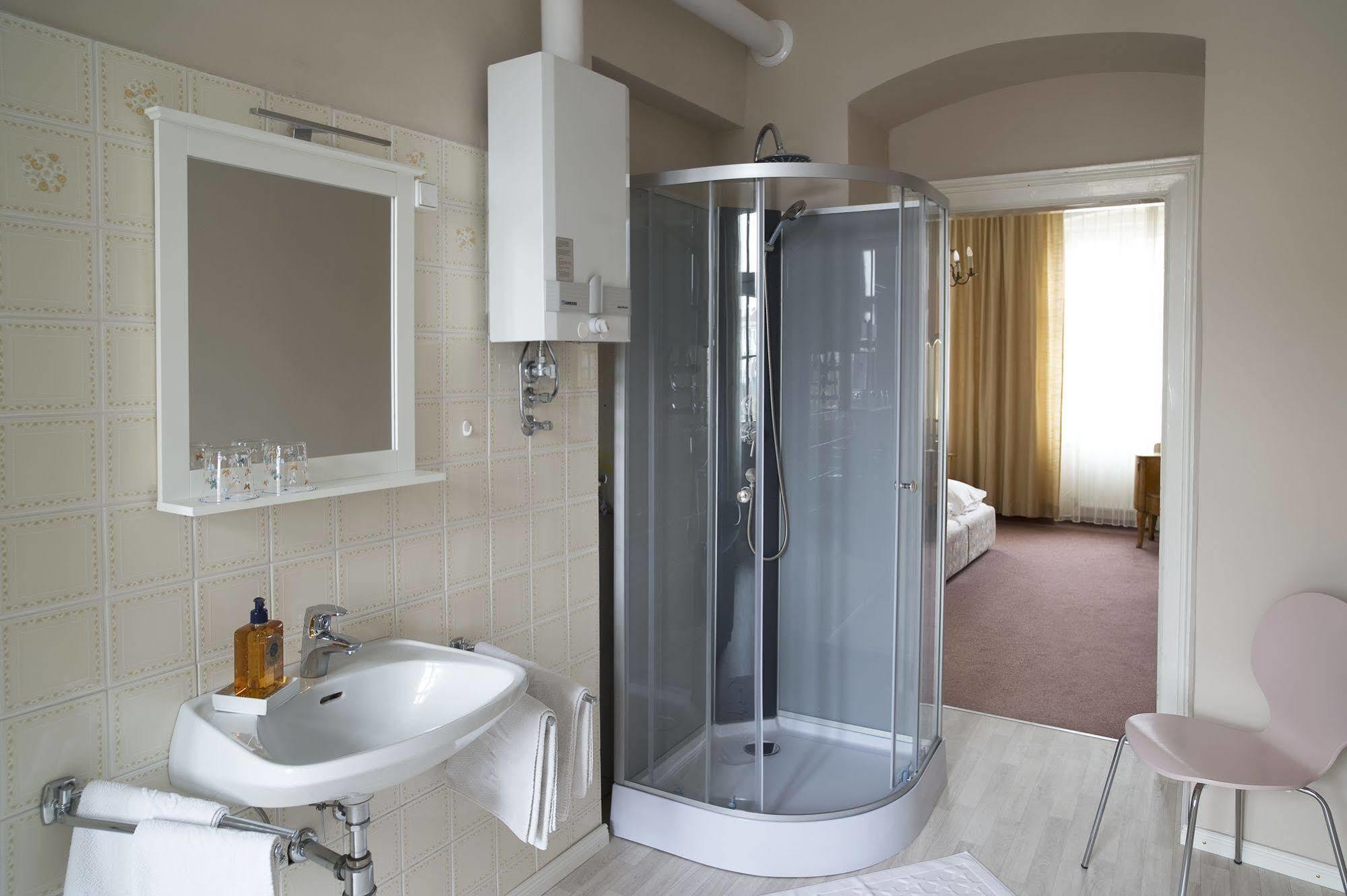 Schwalbe Hotel Vienne